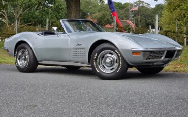 Chevrolet-Corvette-1970-Convertible-11