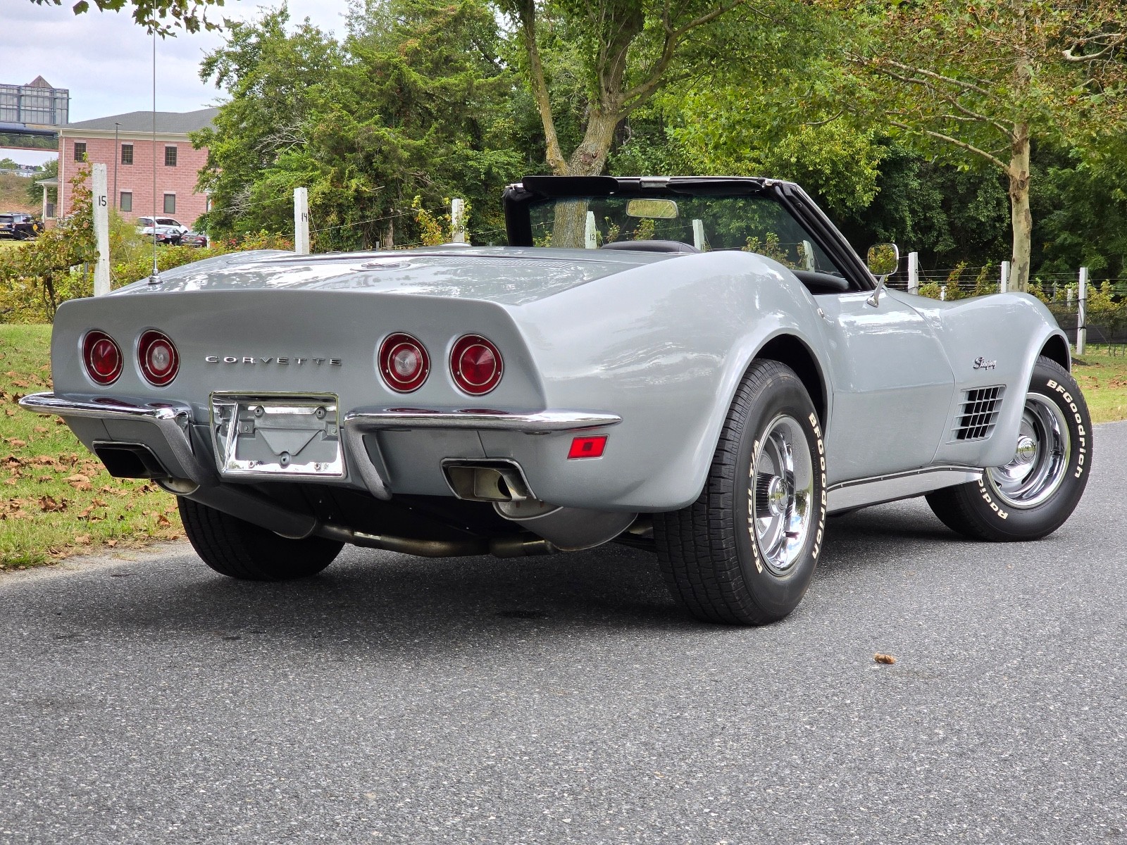 Chevrolet-Corvette-1970-Convertible-16