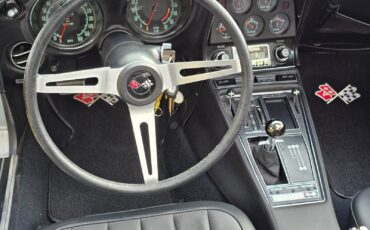 Chevrolet-Corvette-1970-Convertible-22