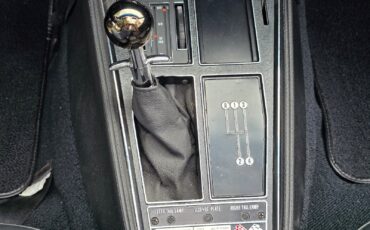 Chevrolet-Corvette-1970-Convertible-24