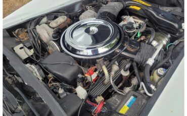 Chevrolet-Corvette-1971-12