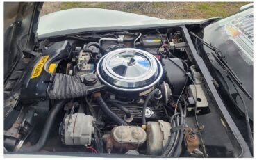 Chevrolet-Corvette-1971-13