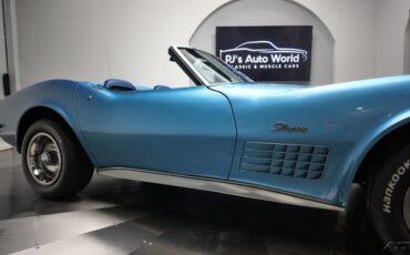 Chevrolet-Corvette-1971-14