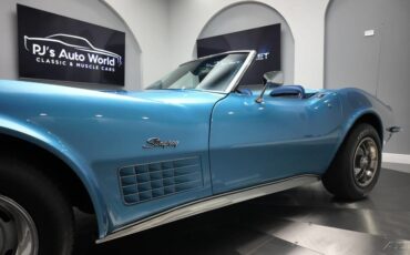 Chevrolet-Corvette-1971-17