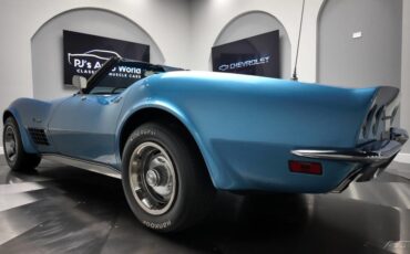 Chevrolet-Corvette-1971-21