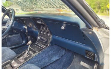 Chevrolet-Corvette-1971-21