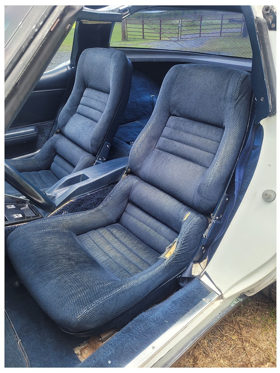 Chevrolet-Corvette-1971-23