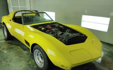 Chevrolet-Corvette-1971-3