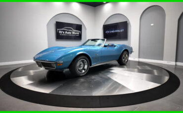 Chevrolet-Corvette-1971