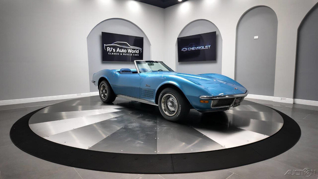 Chevrolet-Corvette-1971-5