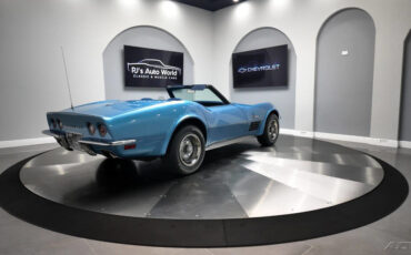 Chevrolet-Corvette-1971-6