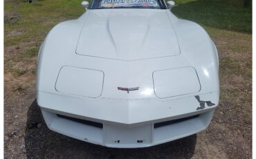 Chevrolet-Corvette-1971-7