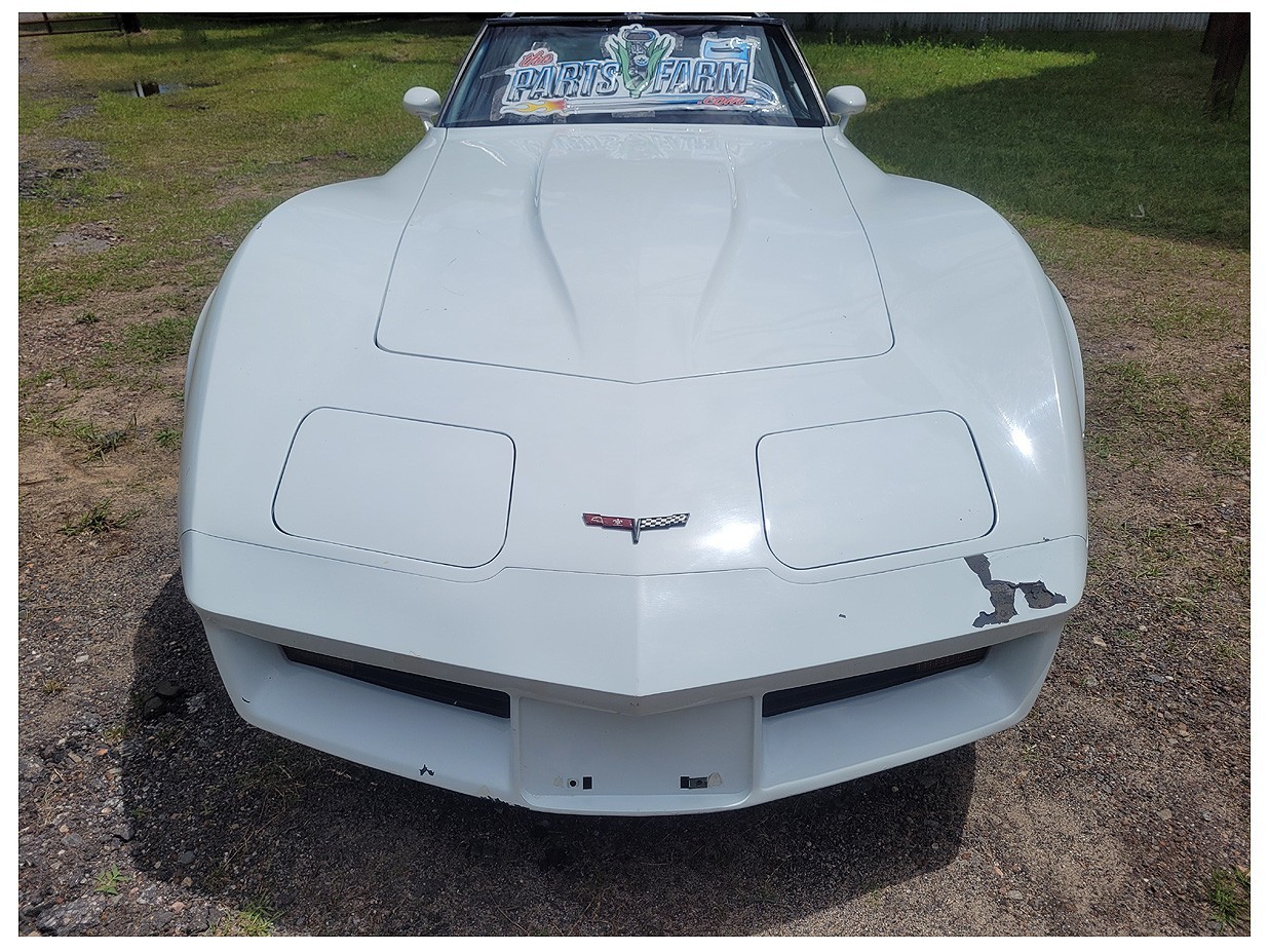 Chevrolet-Corvette-1971-7