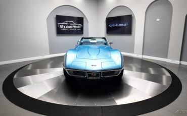 Chevrolet-Corvette-1971-8