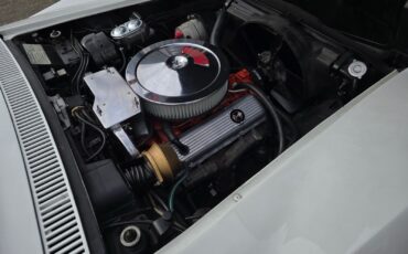 Chevrolet-Corvette-1971-Convertible-4