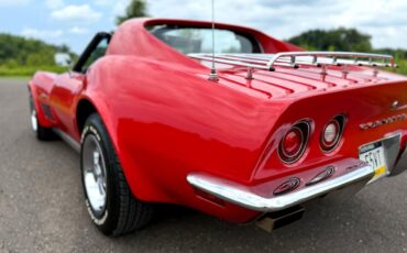 Chevrolet-Corvette-1971-Coupe-10