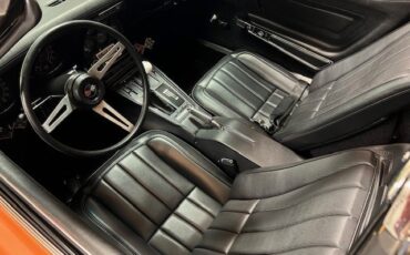Chevrolet-Corvette-1971-Coupe-12