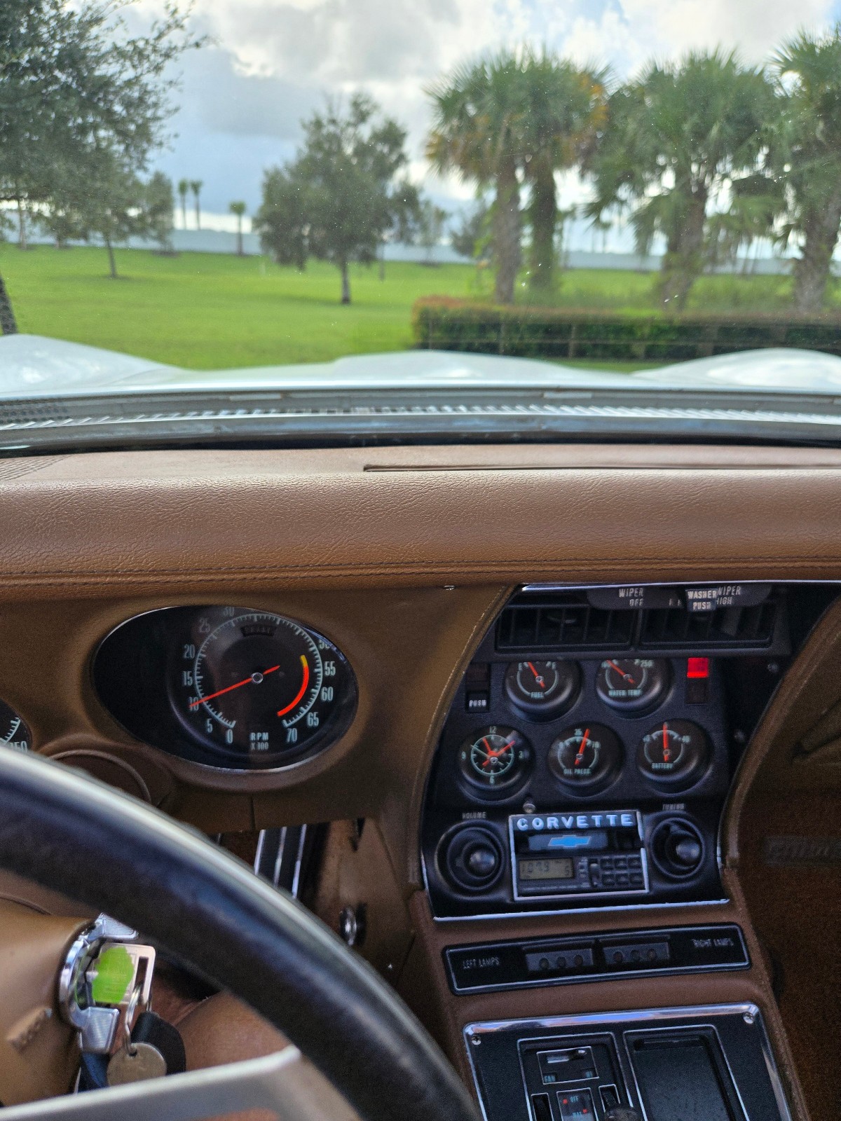 Chevrolet-Corvette-1971-Coupe-13