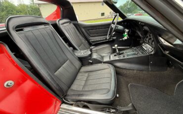 Chevrolet-Corvette-1971-Coupe-19