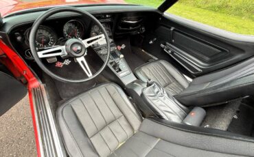 Chevrolet-Corvette-1971-Coupe-21