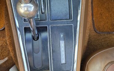 Chevrolet-Corvette-1971-Coupe-21