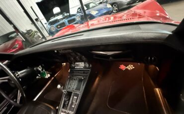 Chevrolet-Corvette-1971-Coupe-34