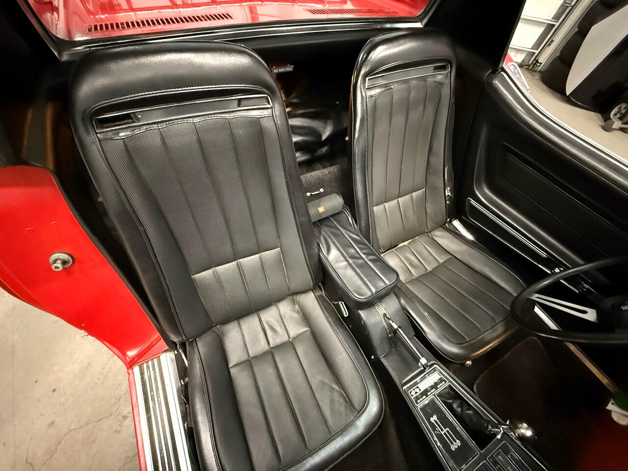 Chevrolet-Corvette-1971-Coupe-35