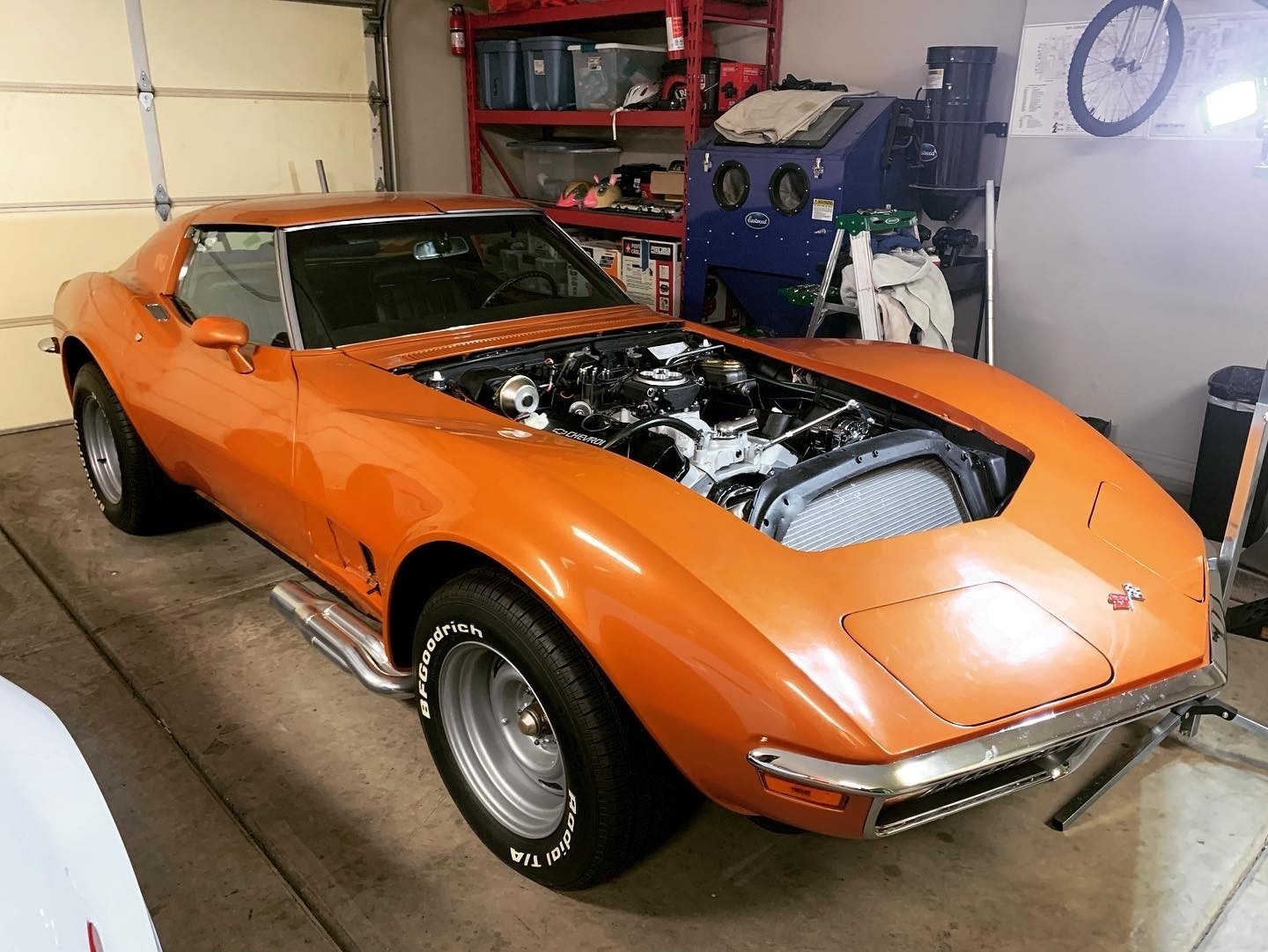 Chevrolet-Corvette-1971-Coupe-4