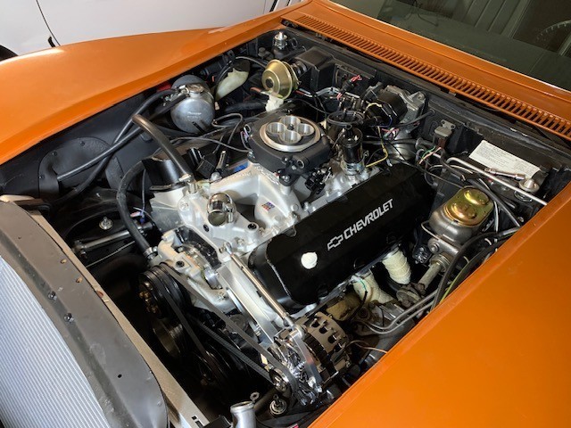 Chevrolet-Corvette-1971-Coupe-5