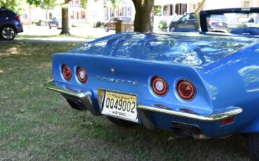 Chevrolet-Corvette-1971-Mulsanne-Blue-Blue-14