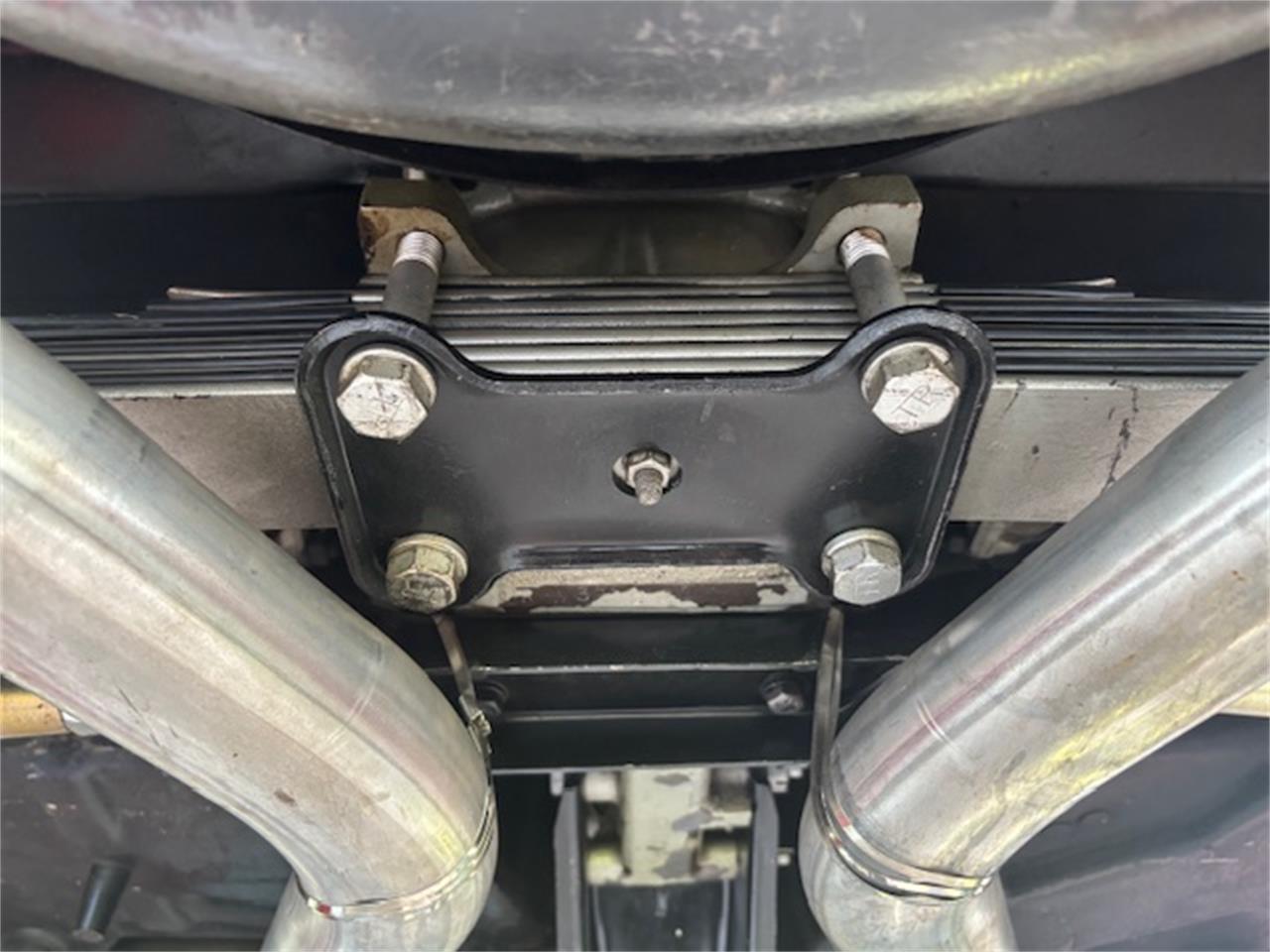 Chevrolet-Corvette-1971-White-Red-12