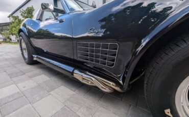 Chevrolet-Corvette-1972-23