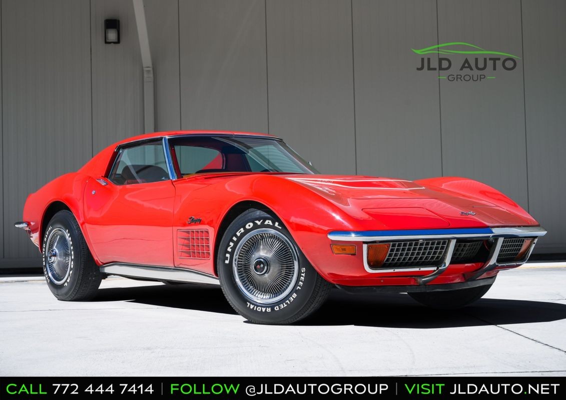 Chevrolet Corvette 1972 --