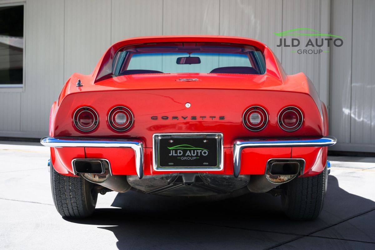 Chevrolet-Corvette-1972-4