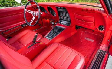 Chevrolet-Corvette-1972-8