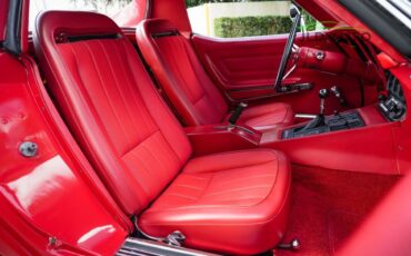 Chevrolet-Corvette-1972-9