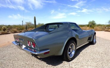 Chevrolet-Corvette-1972-American-Muscle-Car-10