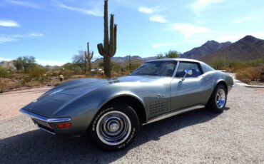 Chevrolet-Corvette-1972-American-Muscle-Car-2