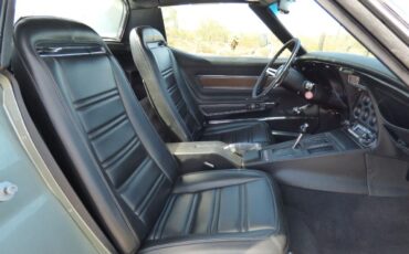 Chevrolet-Corvette-1972-American-Muscle-Car-22