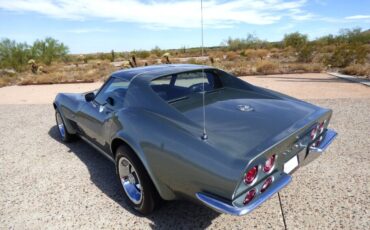 Chevrolet-Corvette-1972-American-Muscle-Car-7