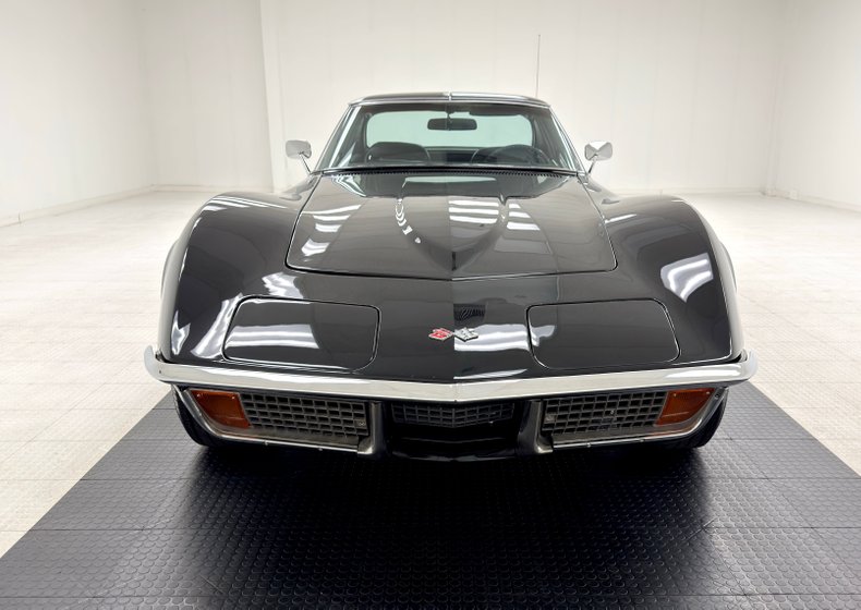 Chevrolet-Corvette-1972-Black-Black-13