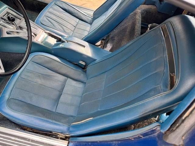 Chevrolet-Corvette-1972-Blue-2
