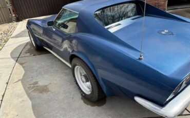 Chevrolet-Corvette-1972-Blue-8