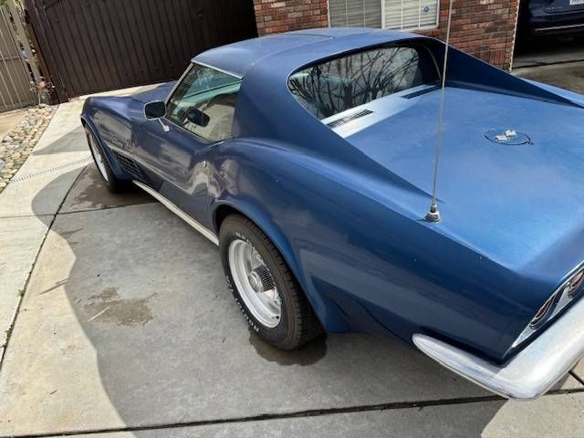 Chevrolet-Corvette-1972-Blue-8