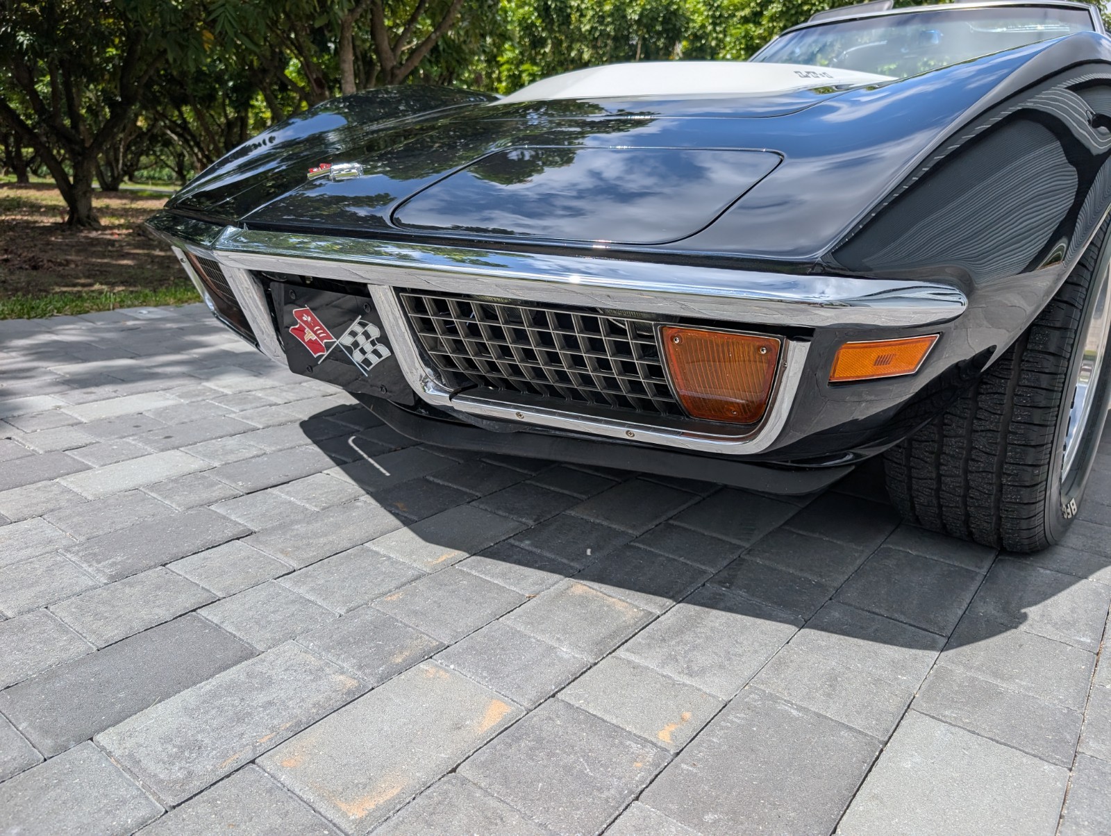 Chevrolet-Corvette-1972-Coupe-10