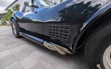 Chevrolet-Corvette-1972-Coupe-12