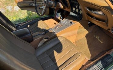 Chevrolet-Corvette-1972-Coupe-13