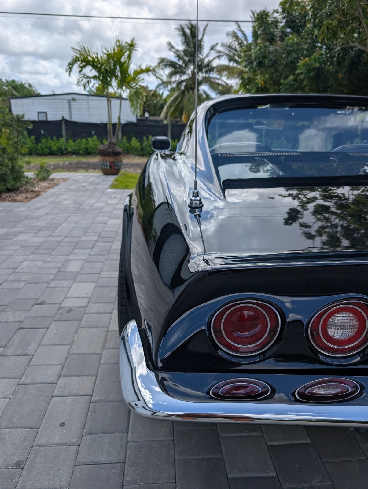 Chevrolet-Corvette-1972-Coupe-14