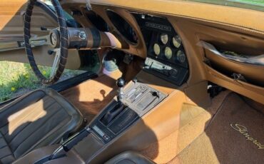 Chevrolet-Corvette-1972-Coupe-15