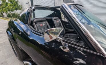 Chevrolet-Corvette-1972-Coupe-16
